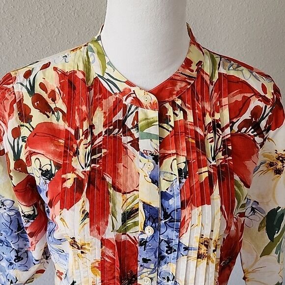 Tommy Bahama Floral 3/4 Long Sleeve Silk Cotton Blend Blouse - Picture 2 of 16